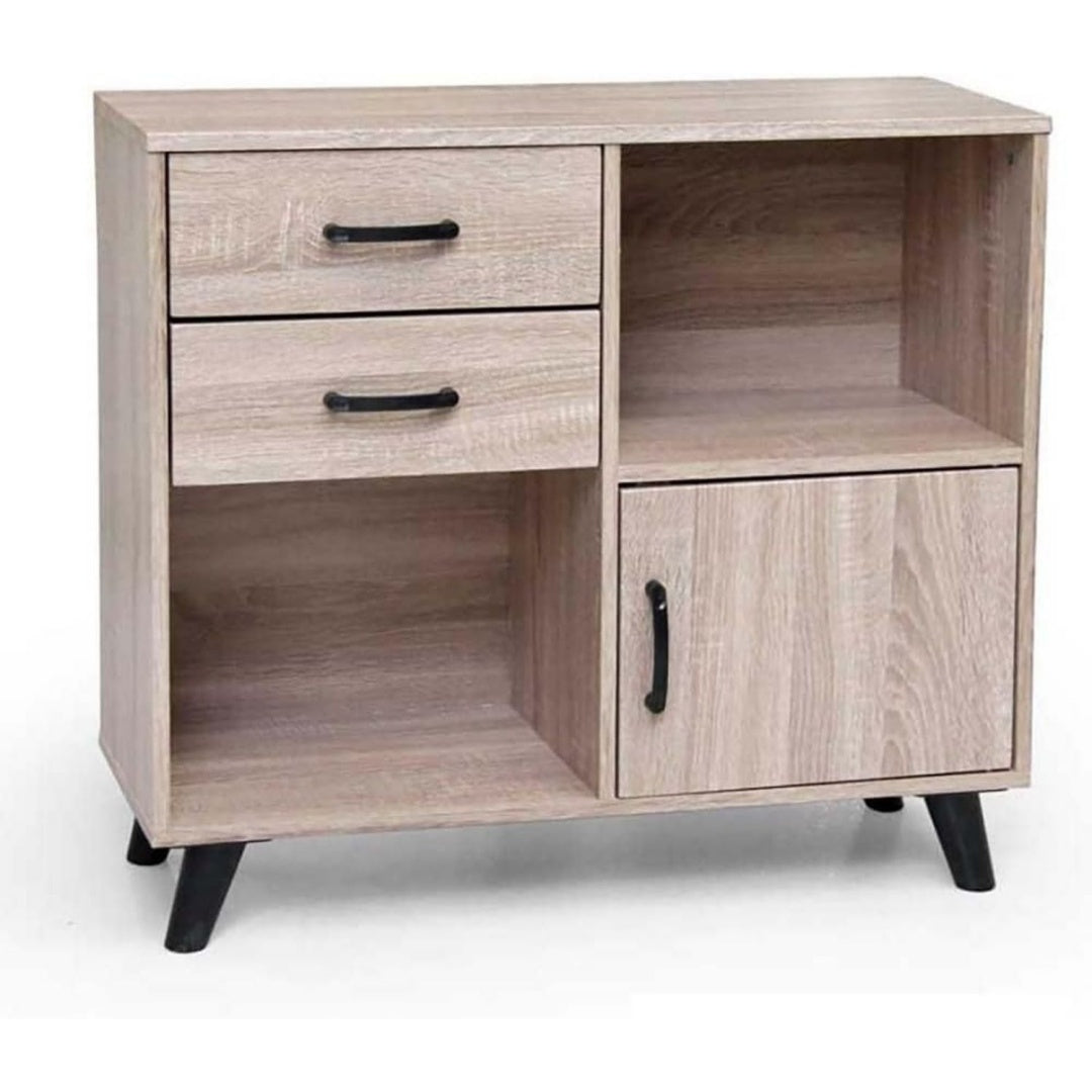 Das Sideboard zeigt geschlossenen Stauraum in Eichenbraun