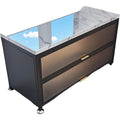 Das Sideboard nimmt mit 64 cm Gestalt an